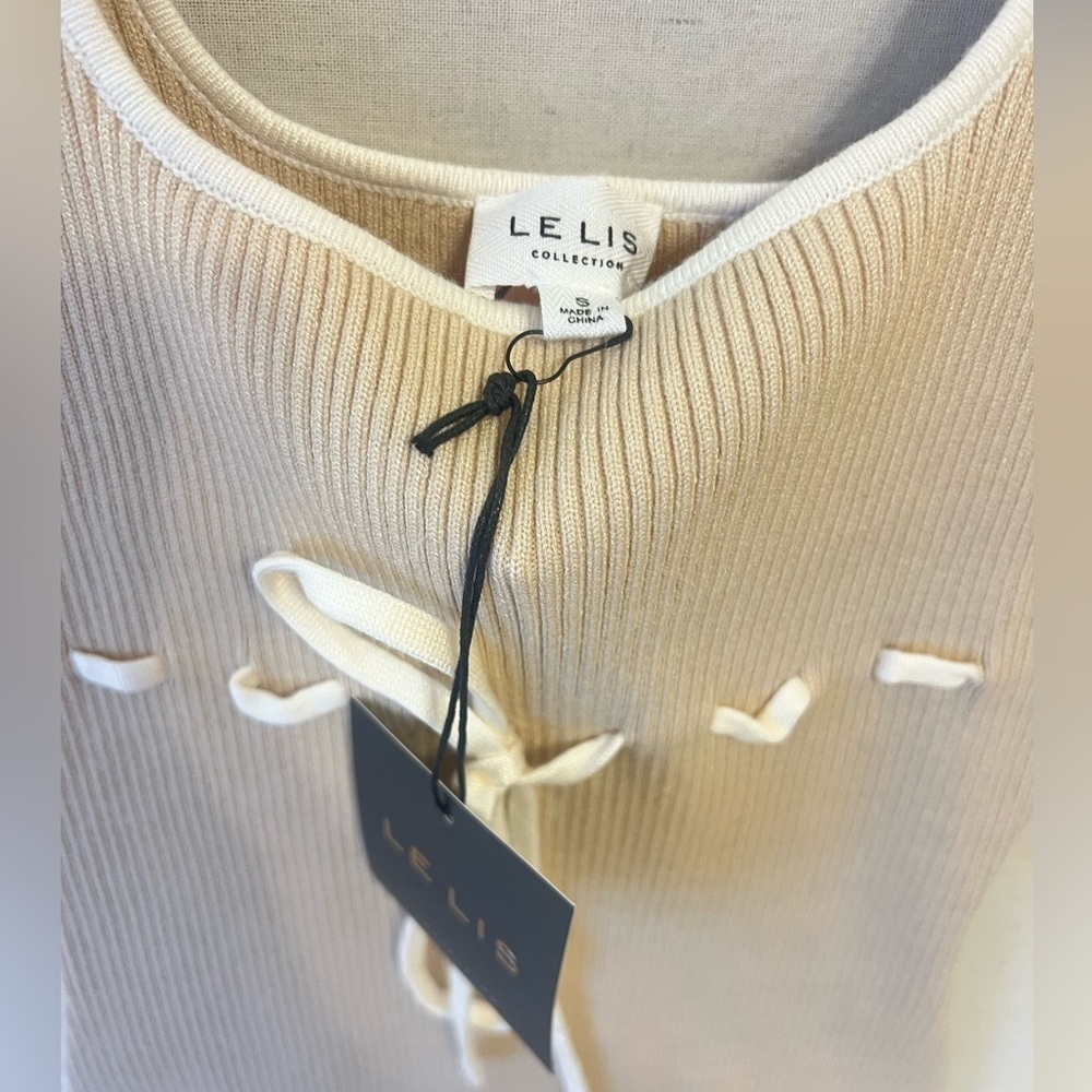 Le Lis New with tags bodycon dress - Picture 2 of 7